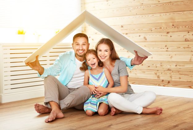 home insurance in New Bedford, MA Family enjoying home insurance in New Bedford